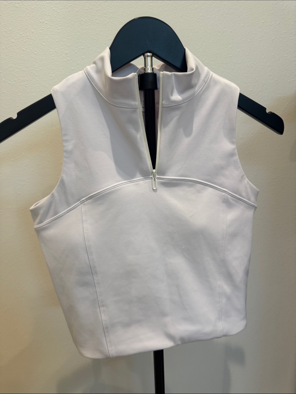 Sleeveless Mock-Neck Zip Crop Tank Top in Light Cream - Picture 4 of 6
